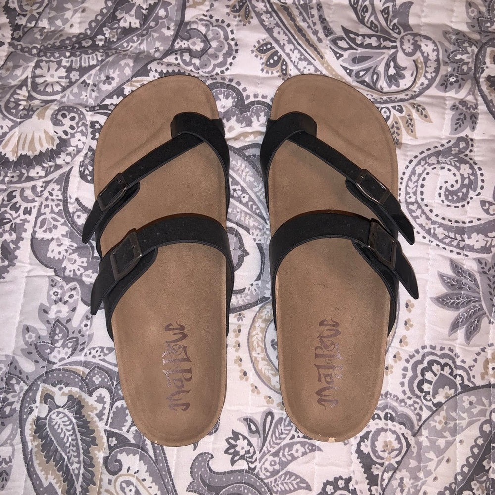 Black size 9 sandals (Worn once!)